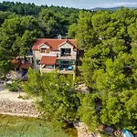 Hidden Heaven Private - Heated Pool Villa *