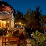 Villa Hidden Heaven Private - Heated Pool