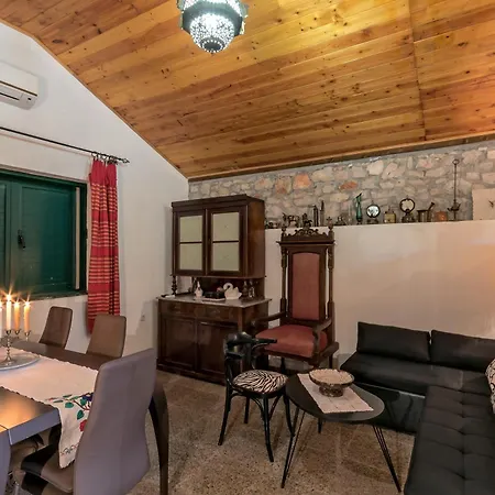 Hidden Heaven Private - Heated Pool Villa Milna (Brac)