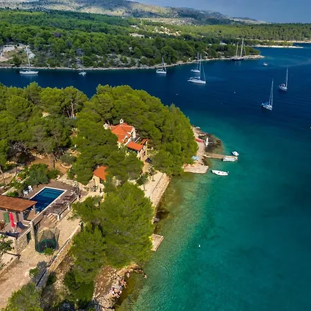 Hidden Heaven Private - Heated Pool Вилла *