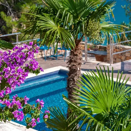 Hidden Heaven Private - Heated Pool