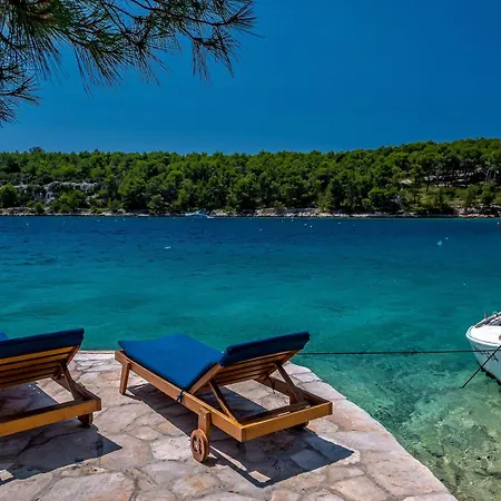 Hidden Heaven Private - Heated Pool 米欧纳