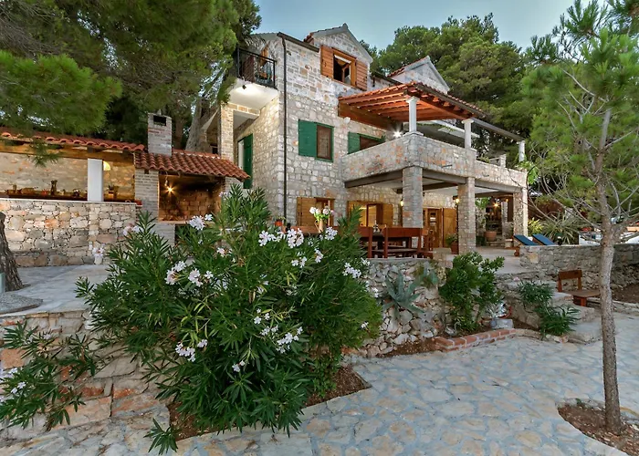 Hidden Heaven Private - Heated Pool *