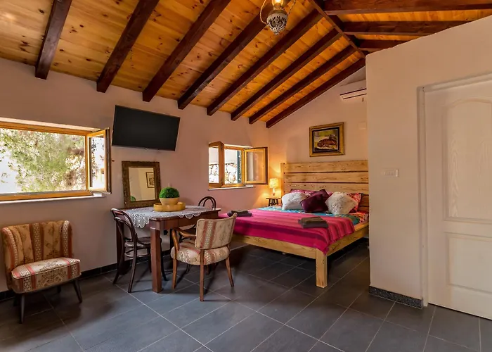 Hidden Heaven Private - Heated Pool Vila *