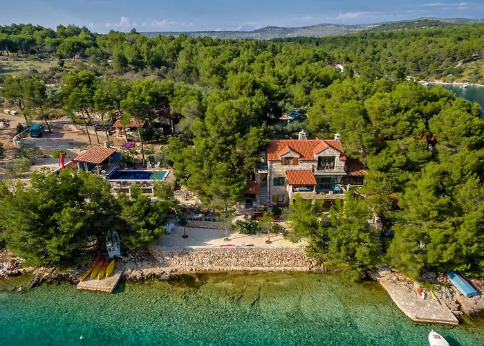 Vila Hidden Heaven Private - Heated Pool