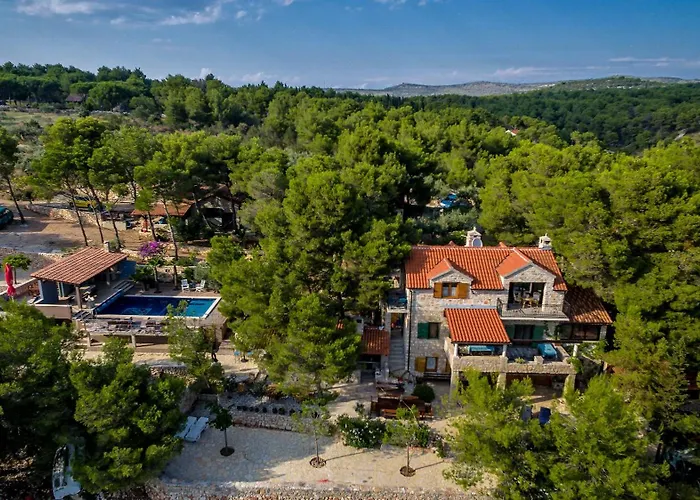 Hidden Heaven Private - Heated Pool Vila *